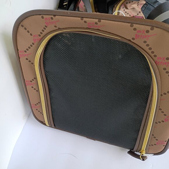 BETSEY JOHNSON PETCARRIER BROWN CHECKERDOGS UP TO 16 LBS TSA APPROVED NEW NWT - Picture 5 of 7
